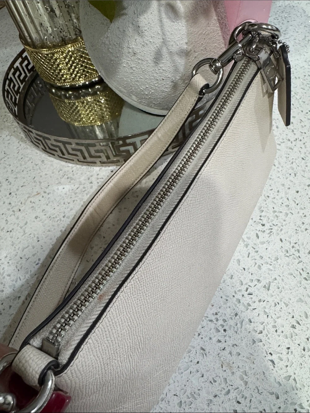 🤍COACH Charlotte Shoulder Bag
